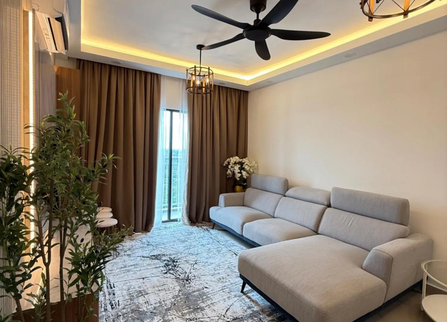 Daire The Cozy Nest 5 Min Mid Valley 10 Min Ciq 10 Pax Johor Bahru